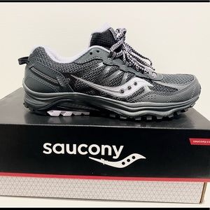 Saucony Women's Grid Escape Running Shoes New!